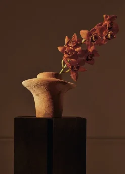 Evio Vase, Small fra Ferm Living