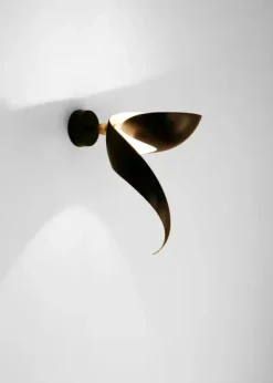 Flame Small Wall Lamp af Serge Mouille