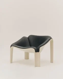 F300 Lounge Chair fra Gubi