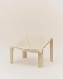 F300 Lounge Chair fra Gubi