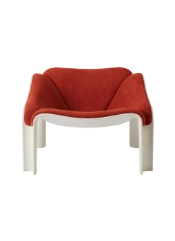 F300 Lounge Chair fra Gubi