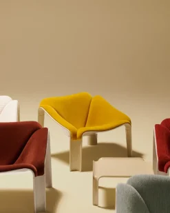 F300 Lounge Chair fra Gubi