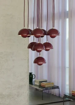 Flowerpot Chandelier VP10, 10 pendants fra &Tradition