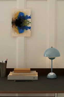 Flowerpot VP9 portable bordlampe af Verner Panton