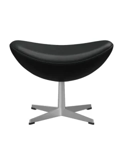 3127 Fodskammel til Ægget af Arne Jacobsen læder