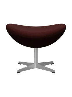 3127 Fodskammel til Ægget af Arne Jacobsen stofgr. 2