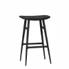 Freja barstol, sort eg, Leather Stripe Saddle Black fra Stellar Works