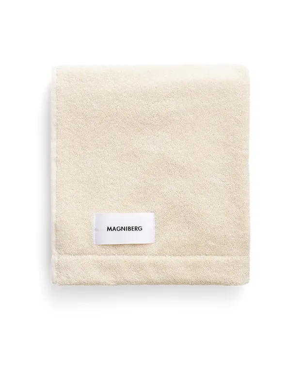 Gelato Towel, cocount white fra Magniberg
