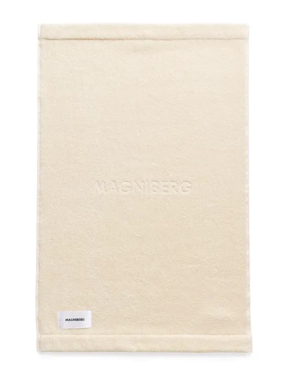 Gelato Towel, cocount white fra Magniberg