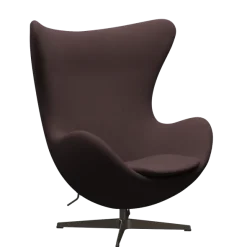3316 Ægget loungestol, stel i brown bronze af Arne Jacobsen