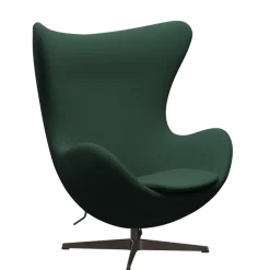 3316 Ægget loungestol, stel i brown bronze af Arne Jacobsen
