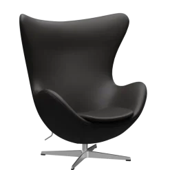 3316 Ægget loungestol, stel i børstet aluminium af Arne Jacobsen