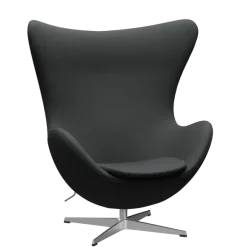 3316 Ægget loungestol, stel i børstet aluminium af Arne Jacobsen
