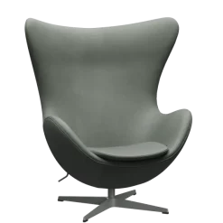3316 Ægget loungestol, stel i silver grey af Arne Jacobsen
