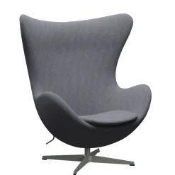 3316 Ægget loungestol, stel i silver grey af Arne Jacobsen