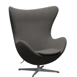 3316 Ægget loungestol, stel i silver grey af Arne Jacobsen