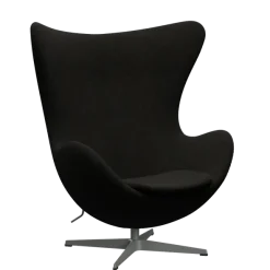3316 Ægget loungestol, stel i silver grey af Arne Jacobsen