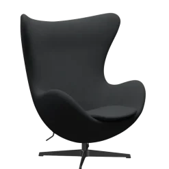 3316 Ægget loungestol, stel i sort af Arne Jacobsen
