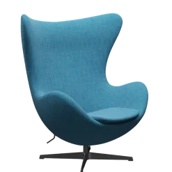 3316 Ægget loungestol, stel i sort af Arne Jacobsen