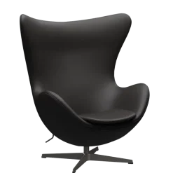 3316 Ægget loungestol, stel i warm graphite af Arne Jacobsen