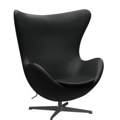 3316 Ægget loungestol, stel i warm graphite af Arne Jacobsen