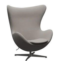 3316 Ægget loungestol, stel i warm graphite af Arne Jacobsen