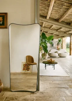 Gio Ponti F. A. 33 Spejl 146 fra GUBI