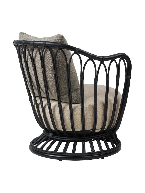Grace Outdoor Lounge Chair fra GUBI