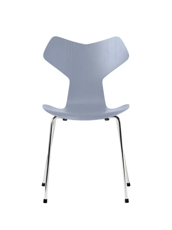 3130 Grand Prix stol i farvet ask af Arne Jacobsen