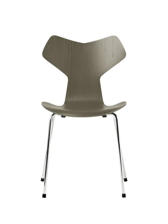 3130 Grand Prix stol i farvet ask af Arne Jacobsen