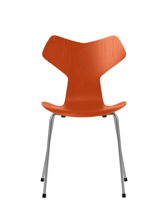 3130 Grand Prix stol i farvet ask af Arne Jacobsen