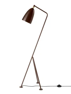 Gräshoppa gulvlampe fra GUBI