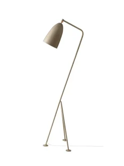 Gräshoppa gulvlampe fra GUBI