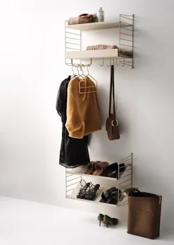 Hallway H, entréreol fra String Furniture