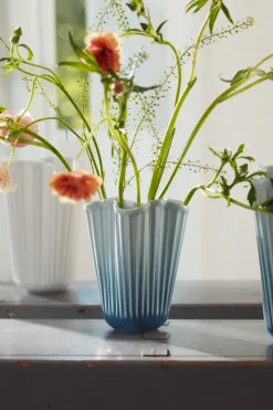 Hammershøi Unfold vase, blå fra Kähler