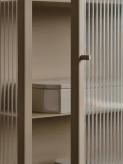 Haze Wall Cabinet, reeded glass 35x100 fra Ferm Living