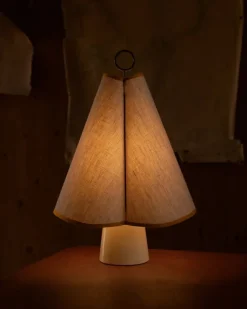 Hornbæk Portable Lampe fra GUBI