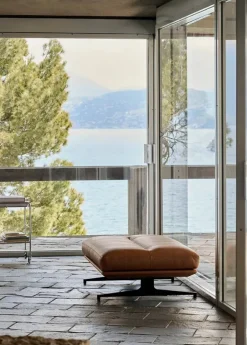 Inland AV32 Pouf fra &Tradition