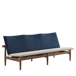 Japan 3 pers. sofa, valnød af Finn Juhl