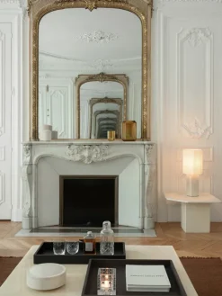 Jewel Vase, medium fra Louise Roe