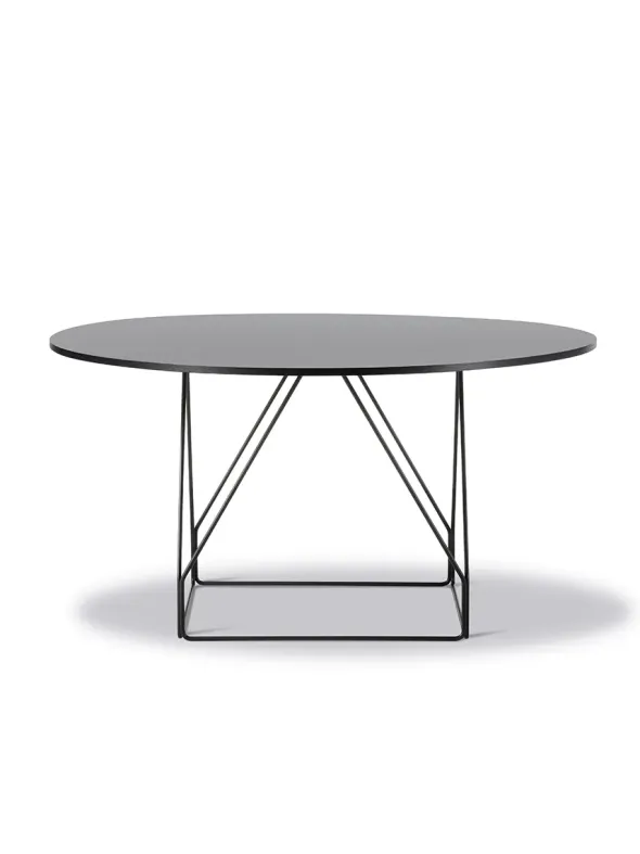 JG Table Ø140 cm fra Fredericia Furniture