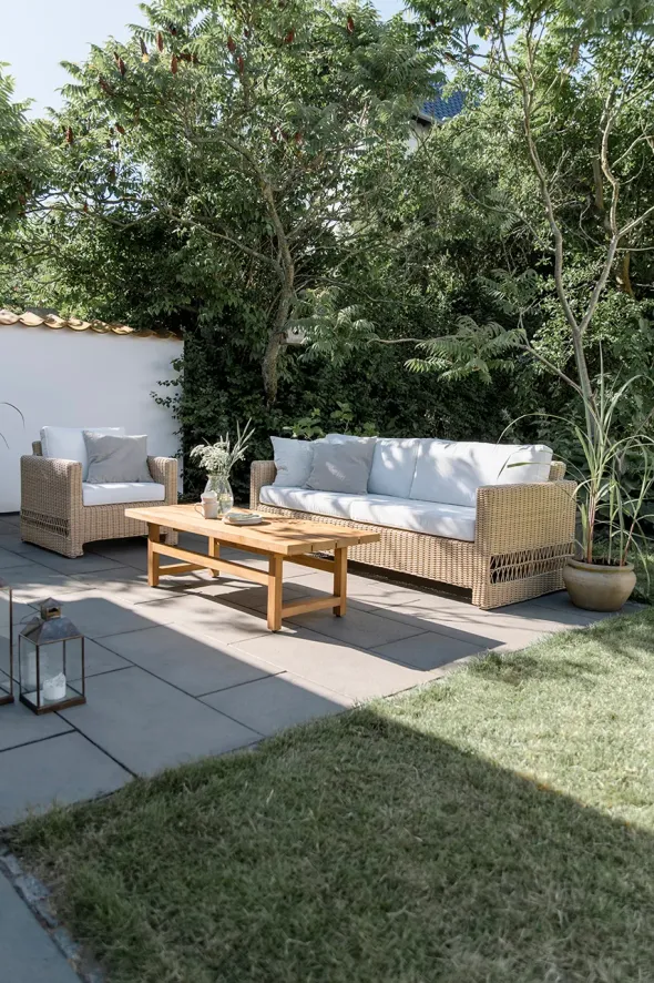 Julian Loungebord, 140x55 cm fra Sika-Design
