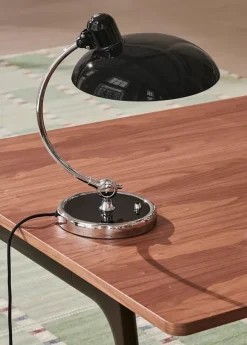 Kaiser Idell Bordlampe fra Fritz Hansen
