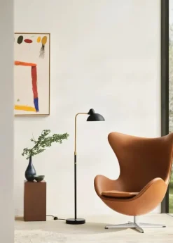 Kaiser Idell Gulvlampe fra Fritz Hansen