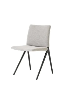 Kape IF7 spisebordsstol fra &Tradition