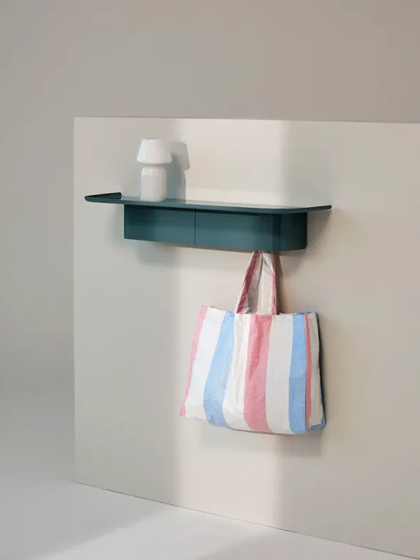 Korpus Shelf, large fra Hay