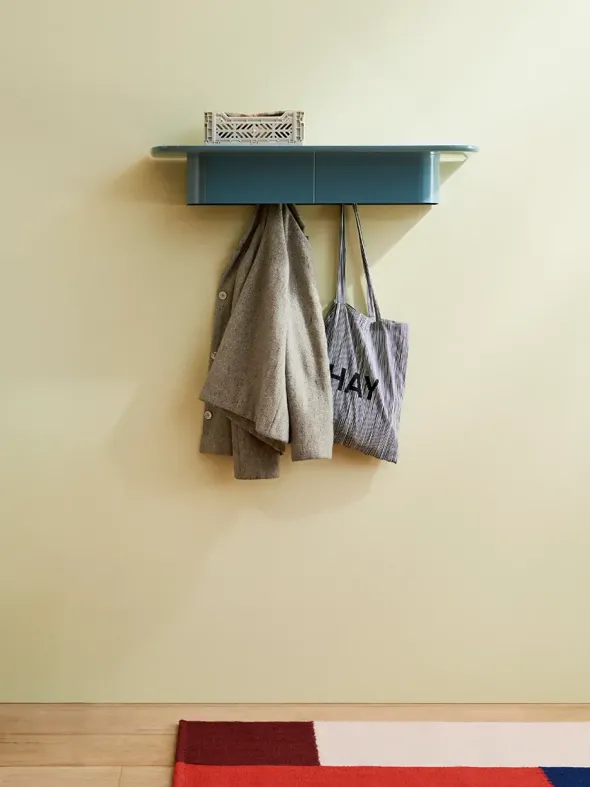 Korpus Shelf, large fra Hay