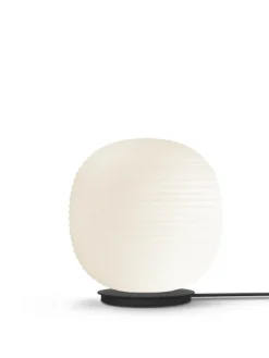 Lantern Globe gulvlampe large, fra New Works