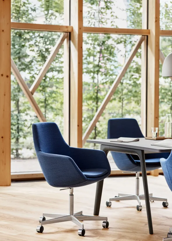 Lille Giraf Kontorstol af Arne Jacobsen