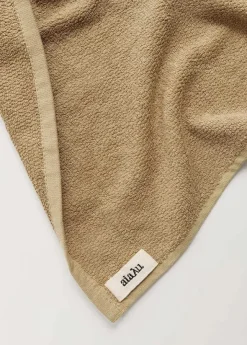 Linen Hand Towel, 50 x 90 cm fra Aiayu